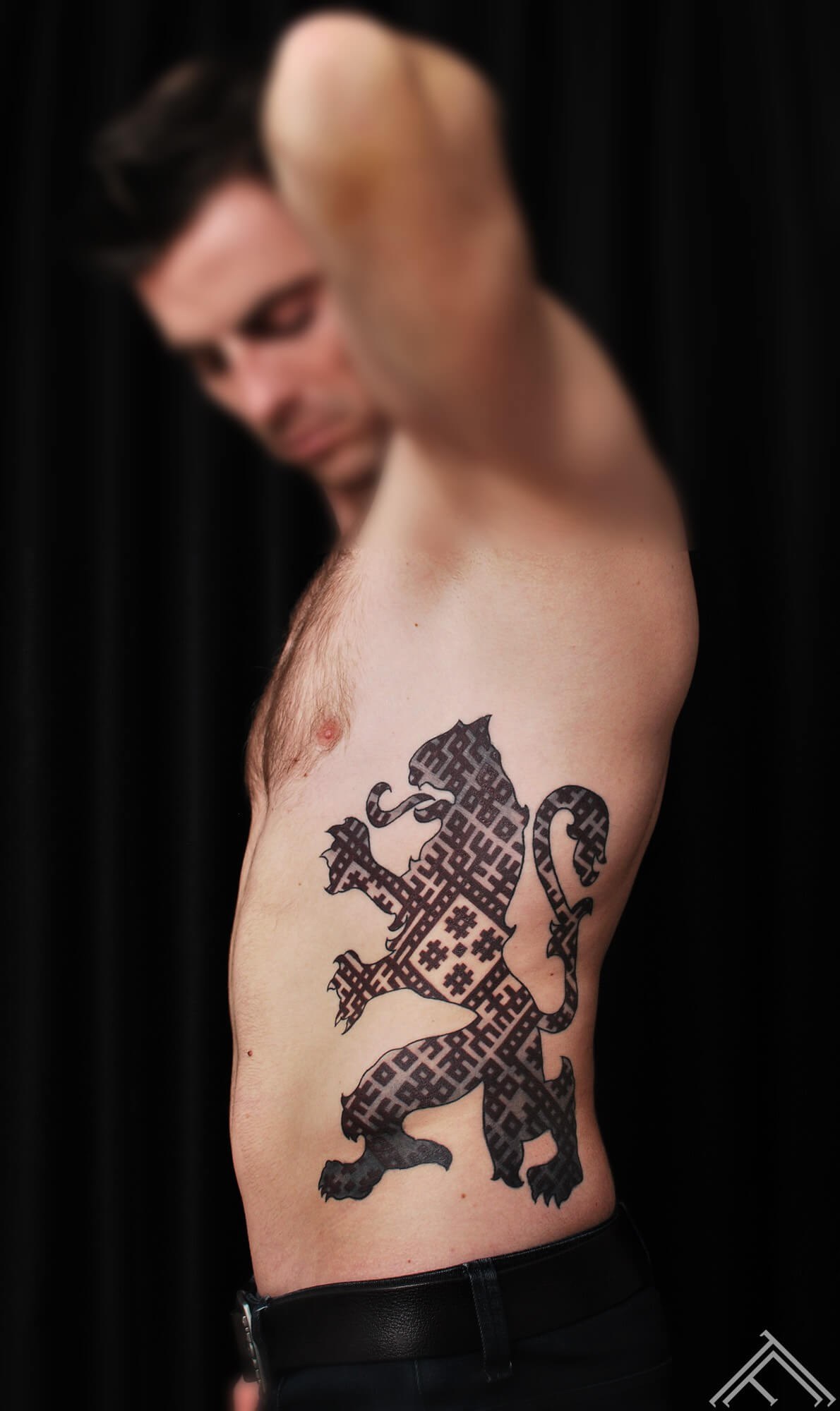Lauva ar Lielvārdes jostas rakstu — Tattoo Frequency